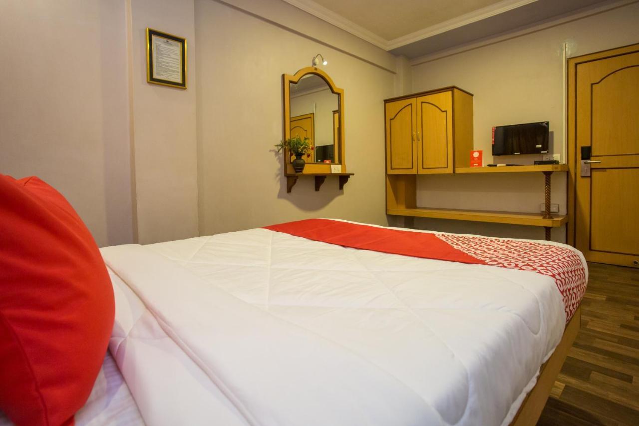 Oyo Hotel Padma Krishna Near Lal Mahal Pune Dış mekan fotoğraf
