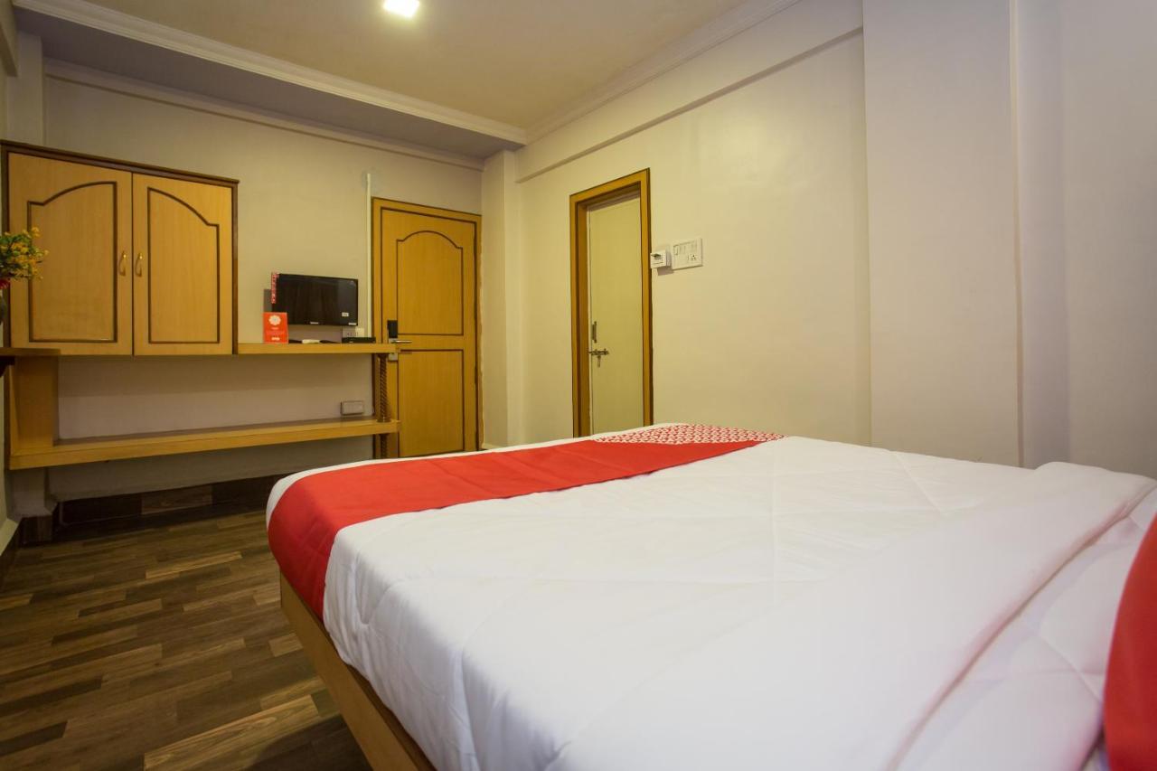 Oyo Hotel Padma Krishna Near Lal Mahal Pune Dış mekan fotoğraf